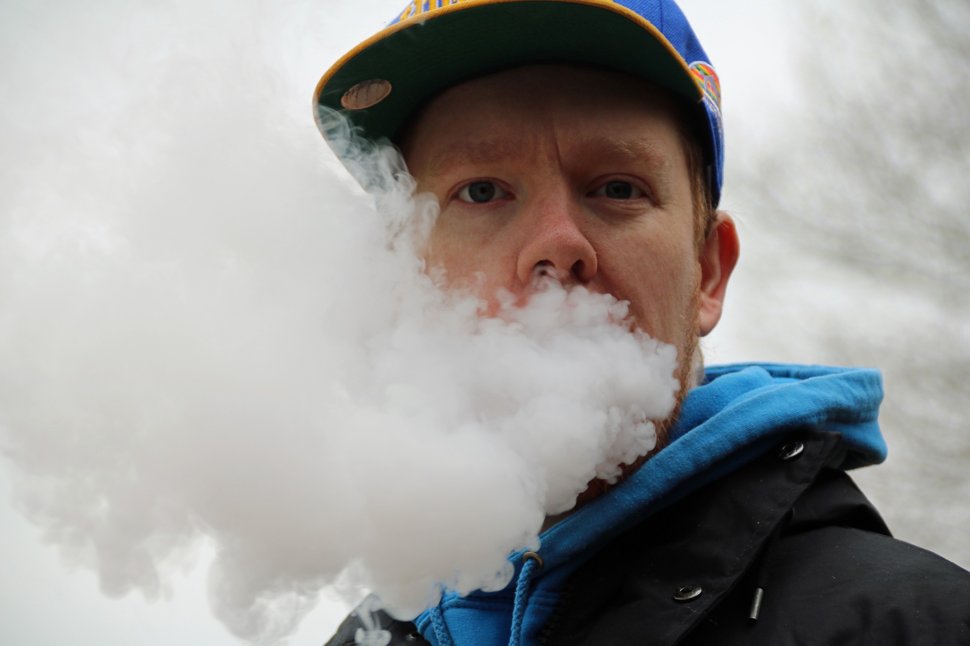 man vaping 